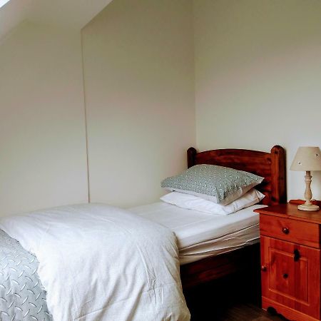 The Hollies Apartment อาแดร์ ภายนอก รูปภาพ
