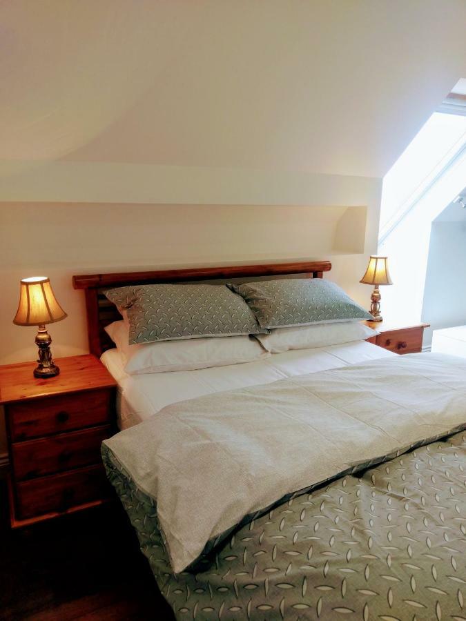 The Hollies Apartment อาแดร์ ภายนอก รูปภาพ