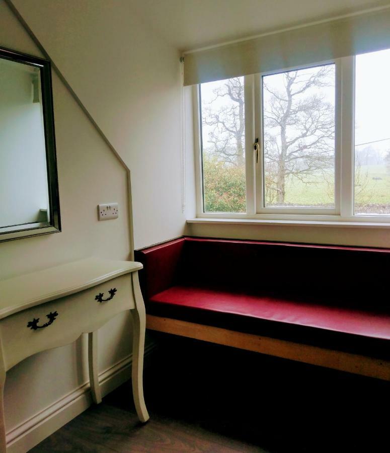 The Hollies Apartment อาแดร์ ภายนอก รูปภาพ